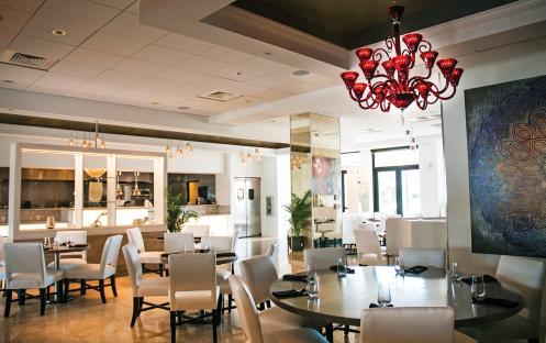 Naples Bay Resort - Restaurant Interior